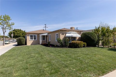 3656 Walnut Avenue Long Beach CA 90807