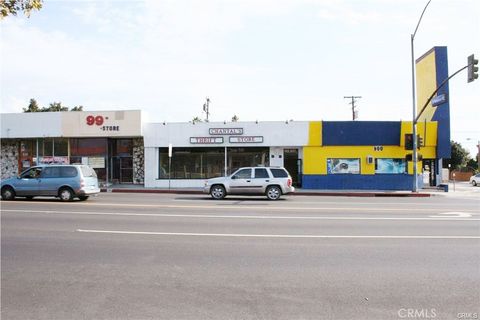 Photo of 900 E Holt Avenue, Pomona, CA 91767 (MLS # WS24161124) Photo of 900 E Holt Avenue, Pomona, CA 91767 (MLS # WS24161124)