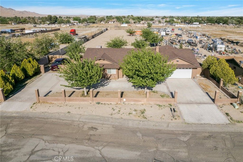 listing image 130727084398447911075