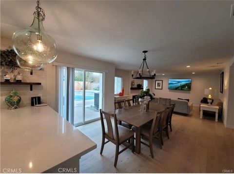 913 Clemensen Avenue Santa Ana CA 92705