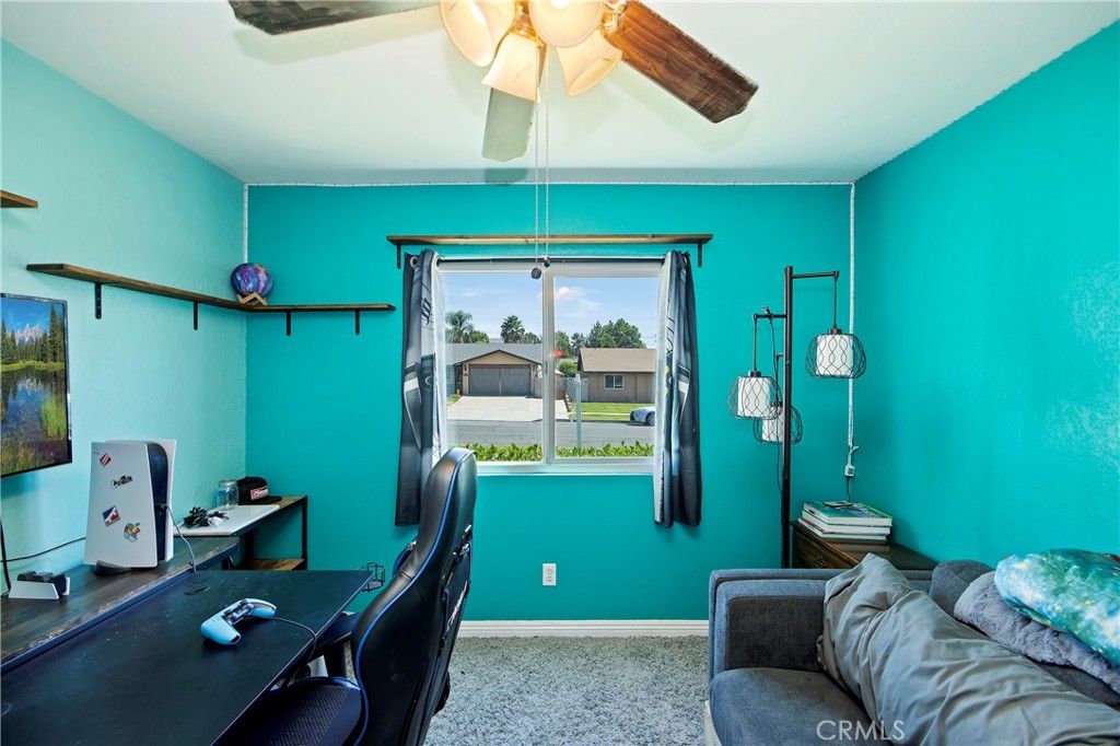listing image 130728701922523836231