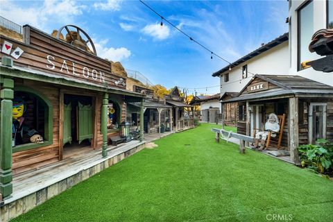 A home in Bell Canyon