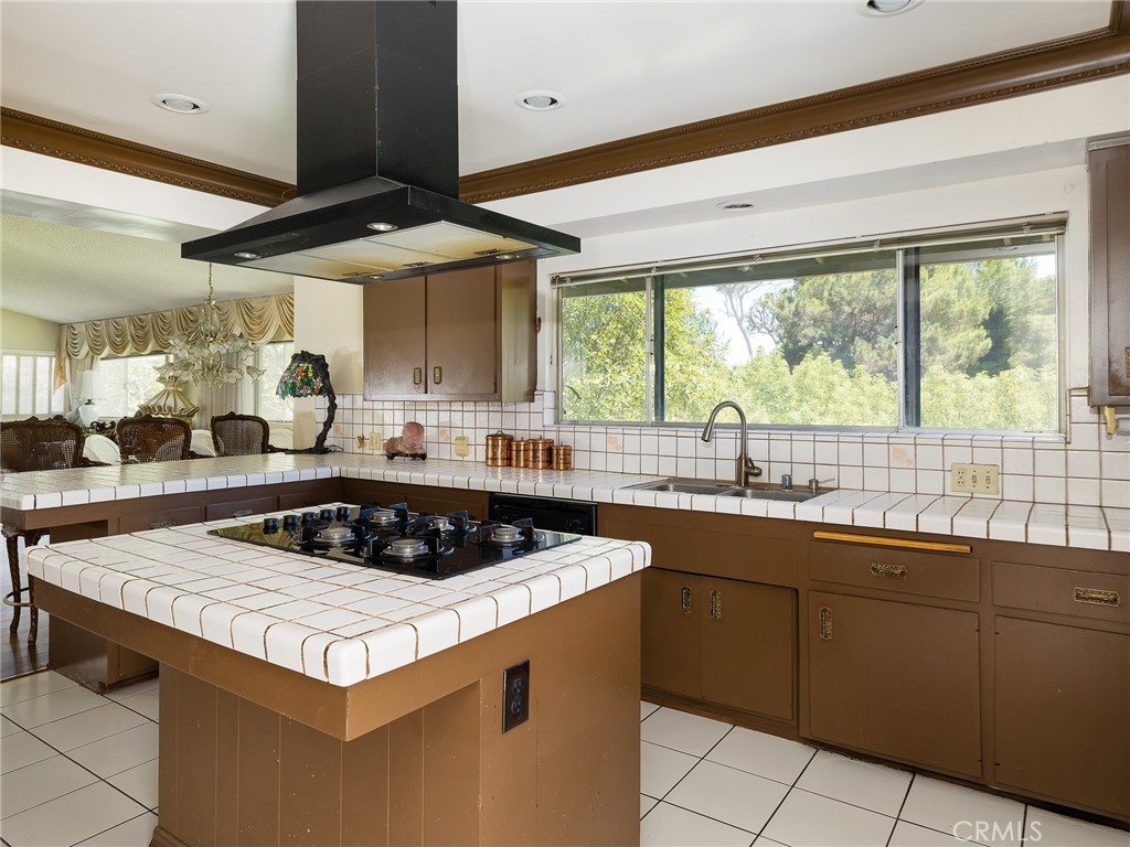 Photo 3 of 64 of 27772 Palos Verdes Drive E house