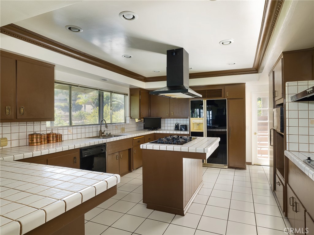 Photo 4 of 64 of 27772 Palos Verdes Drive E house