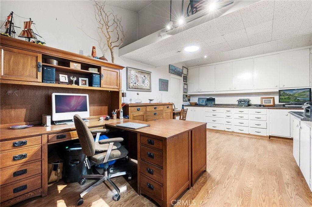 listing image 45