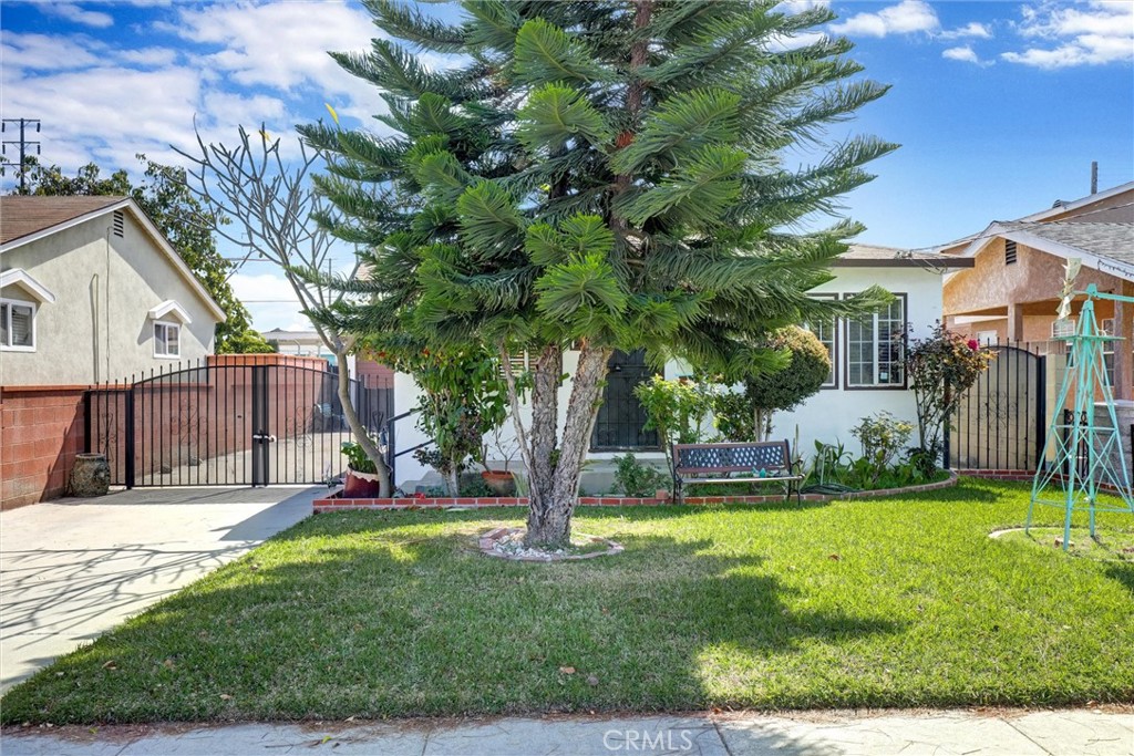 11412 Rives Avenue