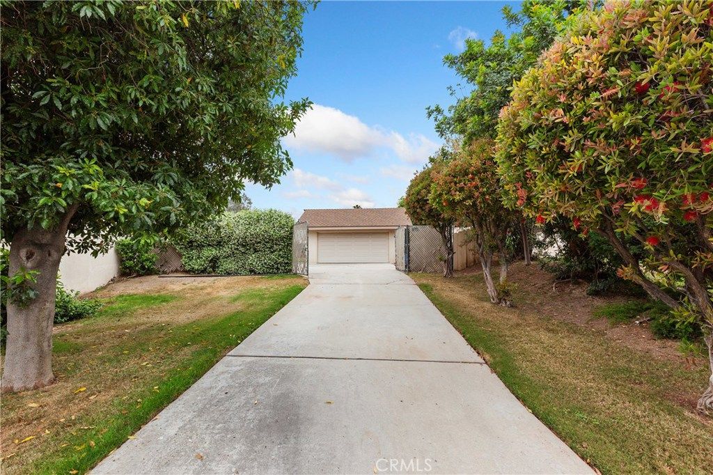 listing image 130727226300469359013