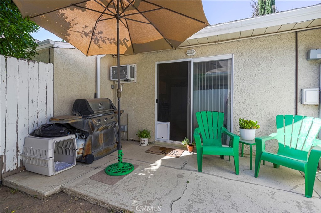 Photo 19 of 44 of 19314 Valerio Street house