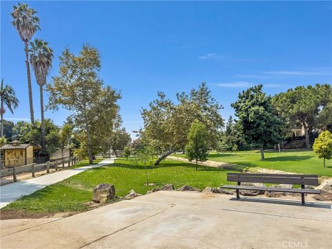 A home in La Mirada