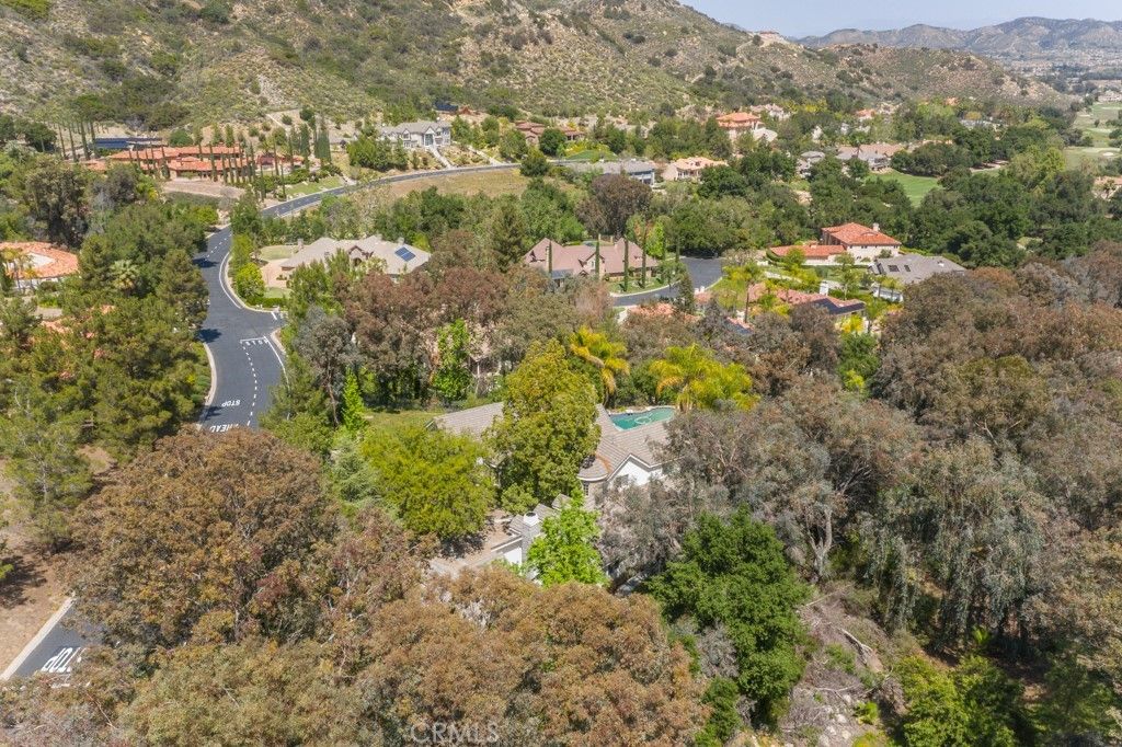 listing image 130728385900282336652