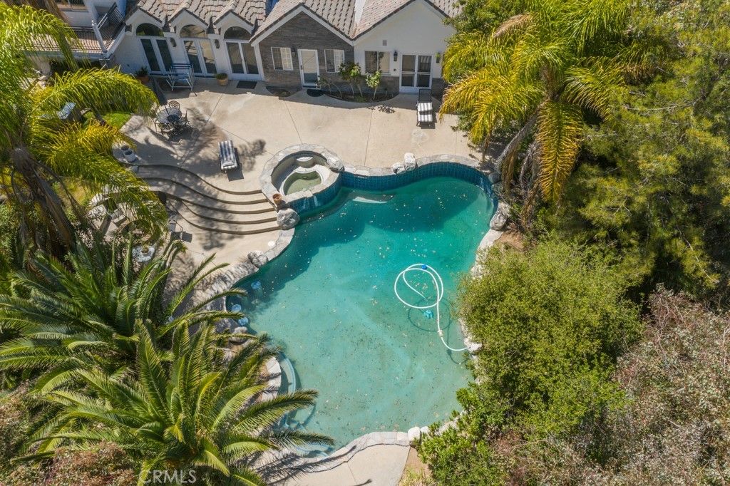 listing image 130724864870864160504
