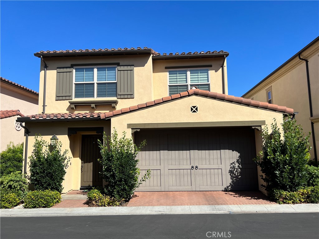 Welcome to this wonderful detached Condo in the well-established STONEGATE. This beautiful property features a decent size backyard, granite kitchen countertops, custom full tile backsplash, stainless kitchen appliances, brand new hard floors throughout downstairs, custom tile floors in all bathrooms, 2 inch wood blinds & custom paint throughout and ceiling fan in master bedroom. The solar system will reduce your electricity bills. A few steps to Egret pool parks and tennis/basketball courts. Walk to Jeffrey Open Trail, Community has seven private parks, for pools, basketball and tennis courts. Close to award-winning schools of the Irvine Unified School District: Stonegate Elementary(ranked #1 in Orange County by OC Register), Sierra Vista Middle School and Northwood High School(ranked #25 by US News in 2016) , the location is also close to major shopping centers and freeways.