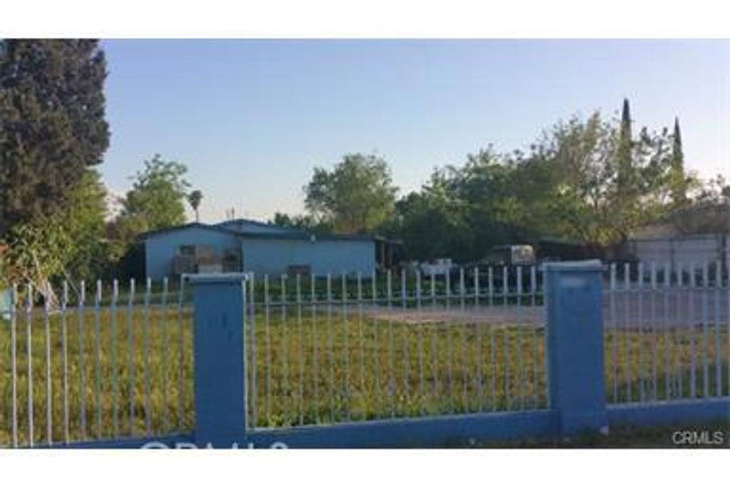listing image 130727660741413461765