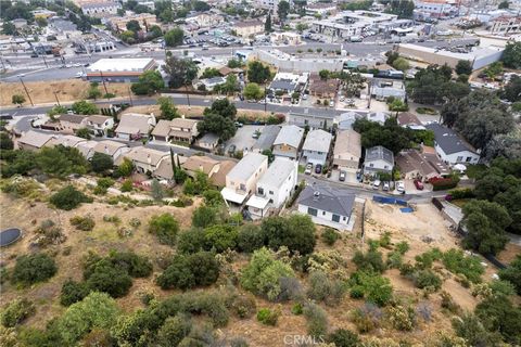 A home in Tujunga