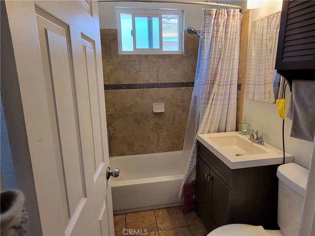 listing image 130721185084442289720