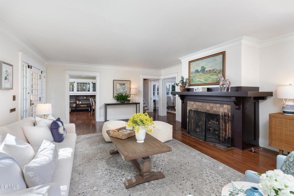 Photo 6 of 75 of 630 S Madison Avenue house