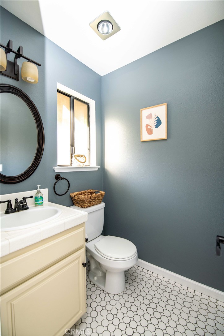 Photo 8 of 24 of 1032 Meadow Way townhome