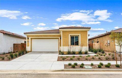 11955 Greenpeak Street Corona CA 92883
