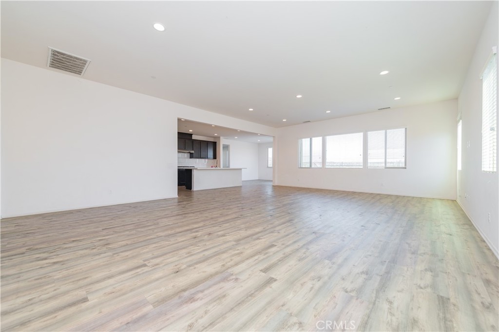 24104 Buckstone Lane