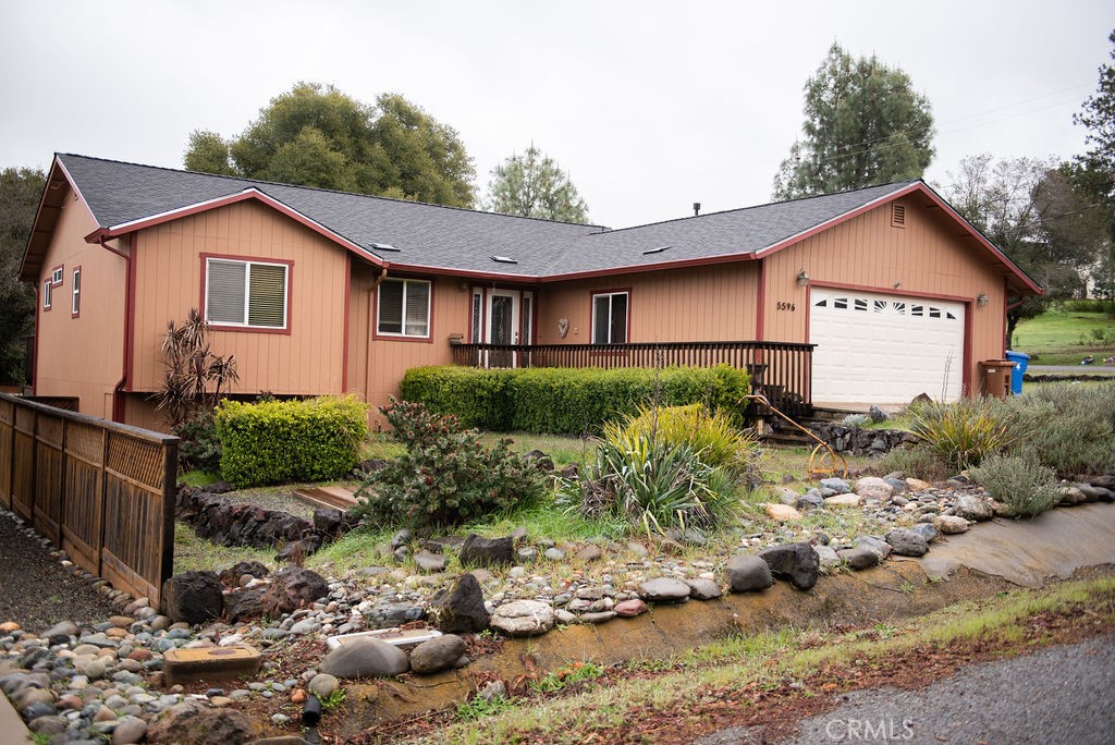 5596 Vista Drive