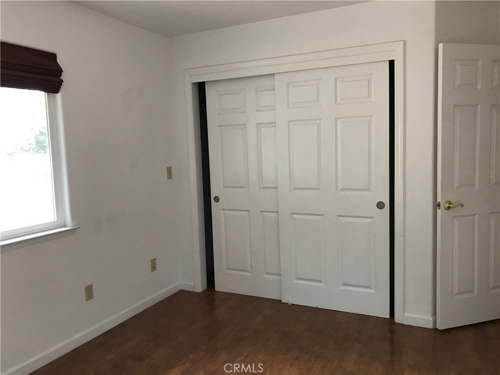 listing image 130724975975390231962