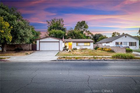 A home in Reseda