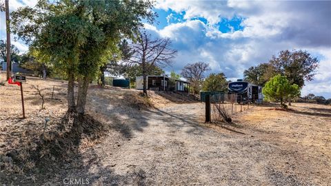 Photo of 19645 Water Canyon Road, Tehachapi, CA 93561 (MLS # SR25063037) Photo of 19645 Water Canyon Road, Tehachapi, CA 93561 (MLS # SR25063037)