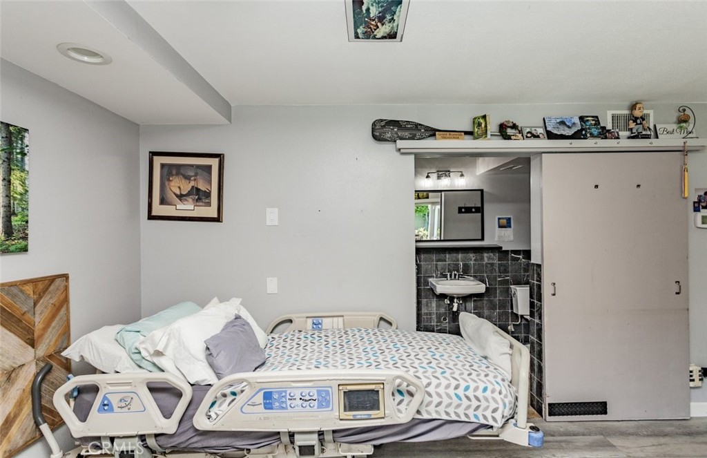 Showcase Homes (SHOC) - Residential