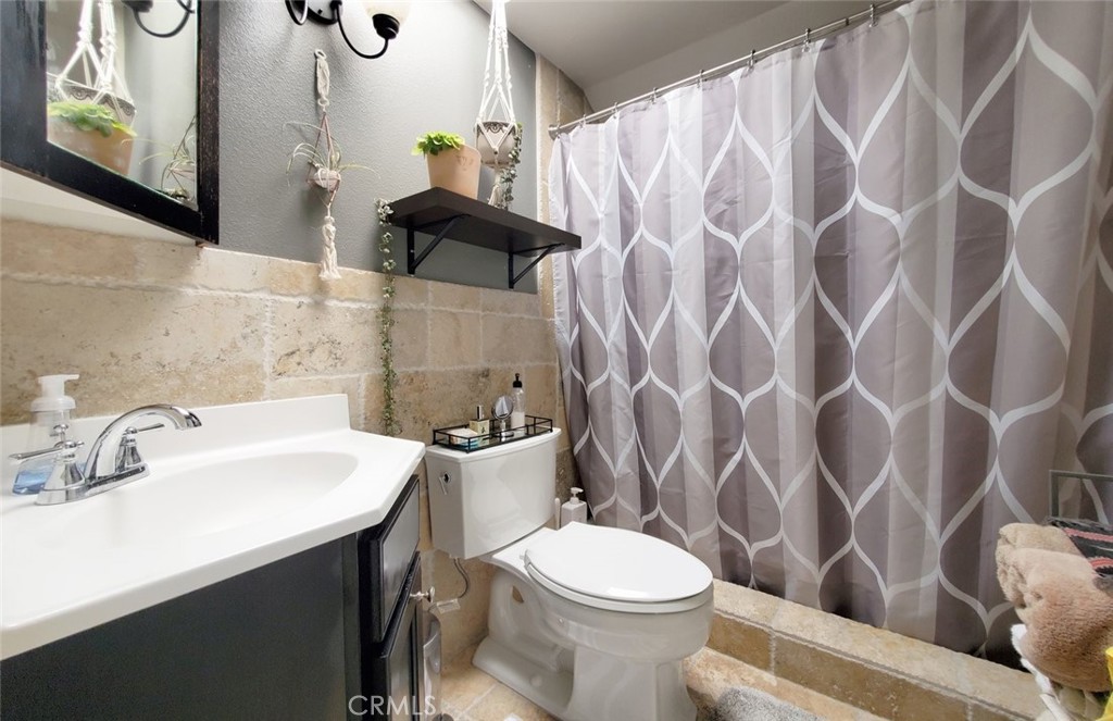 Showcase Homes (SHOC) - Residential