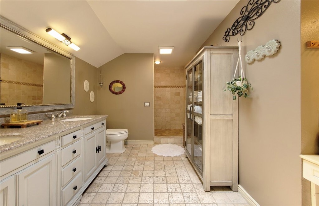 Showcase Homes (SHOC) - Residential