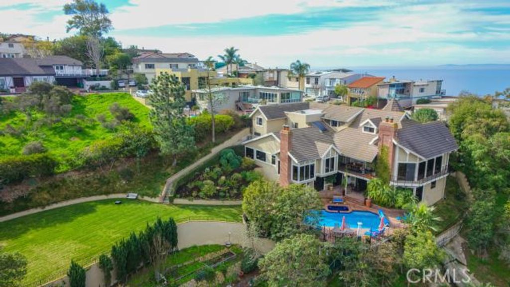 listing image 130724631392620642140