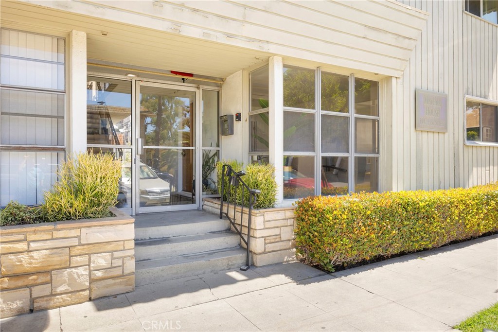 Alamitos Beach (AB) - Residential