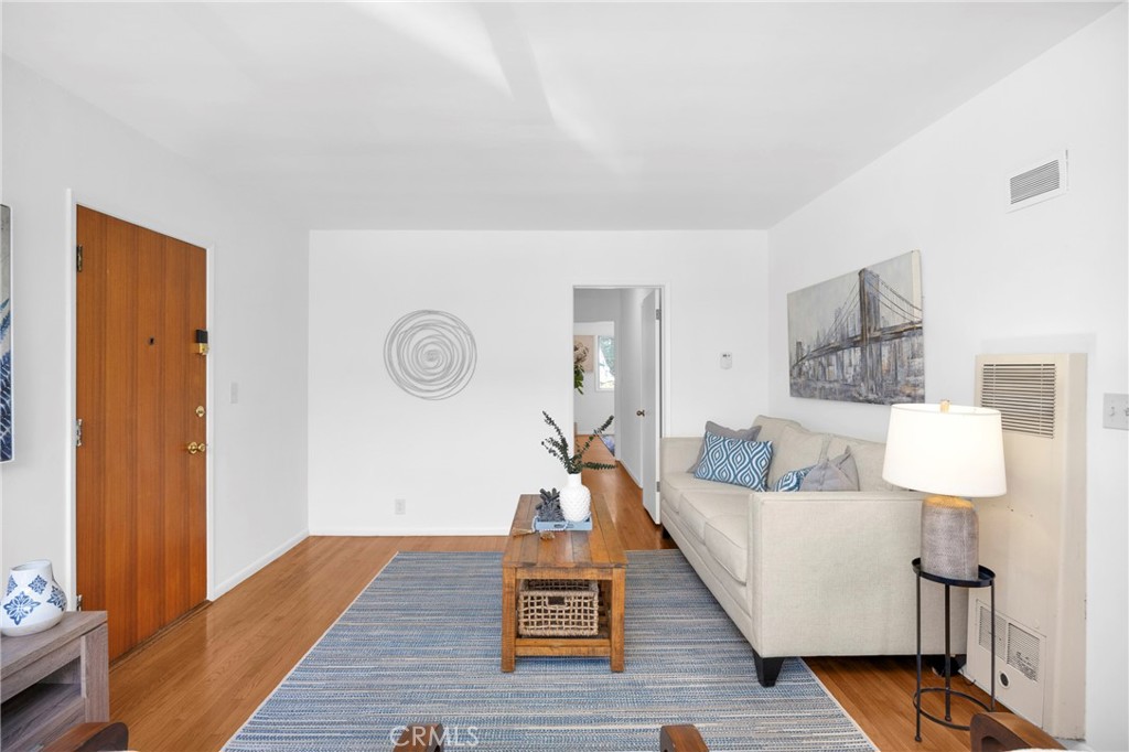 Alamitos Beach (AB) - Residential