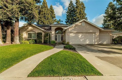 A home in Reedley