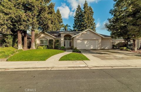 A home in Reedley