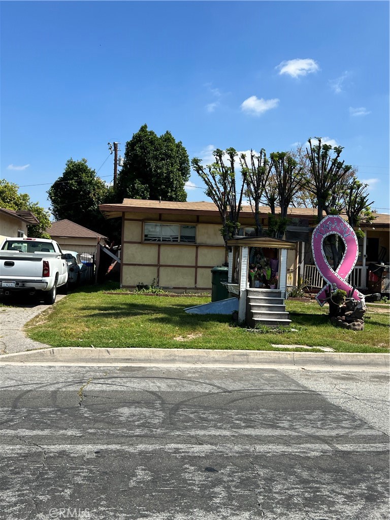 4038 N. Orange Ave