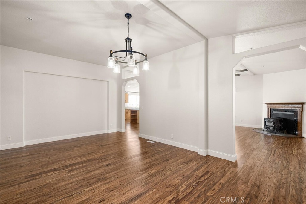 4818 Prospect Lane
