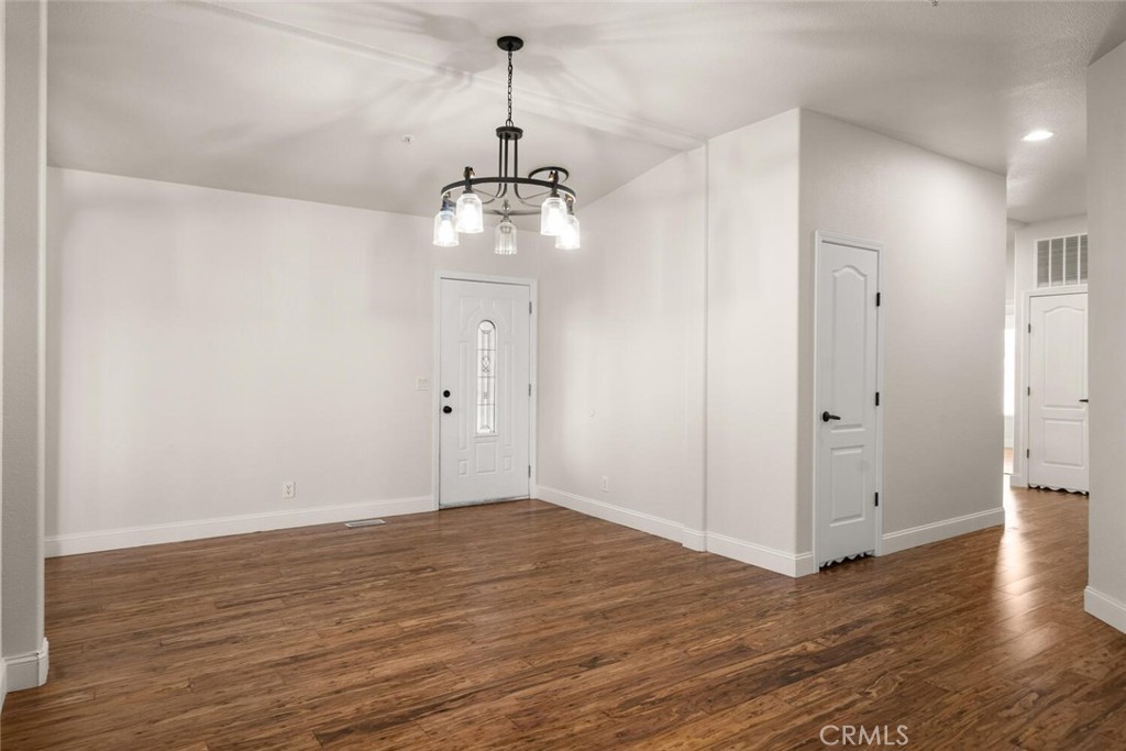 4818 Prospect Lane