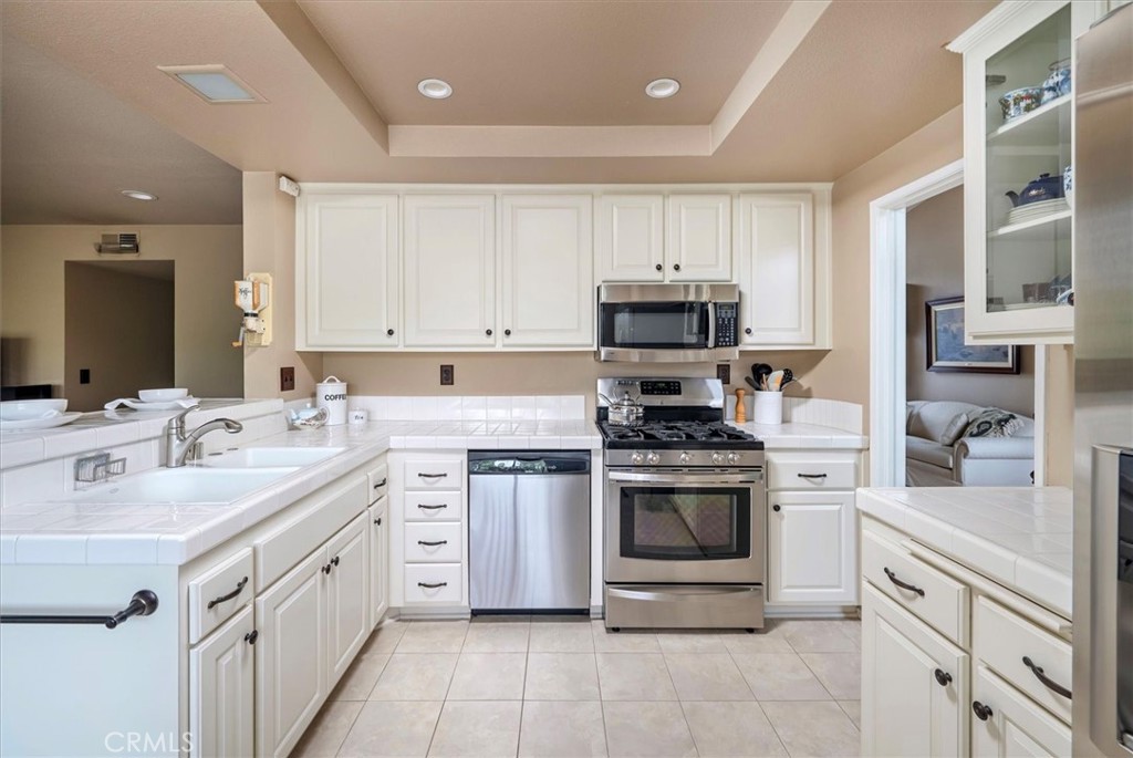 Country Gate (CTYG) - Residential