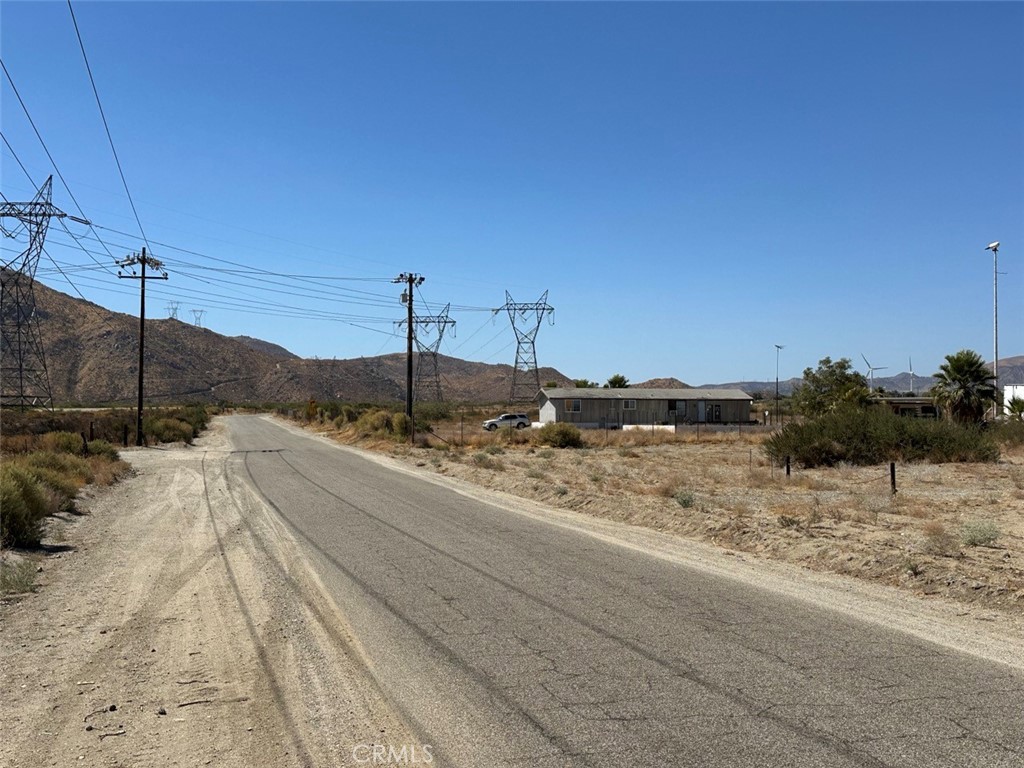 0 Esperanza Ave