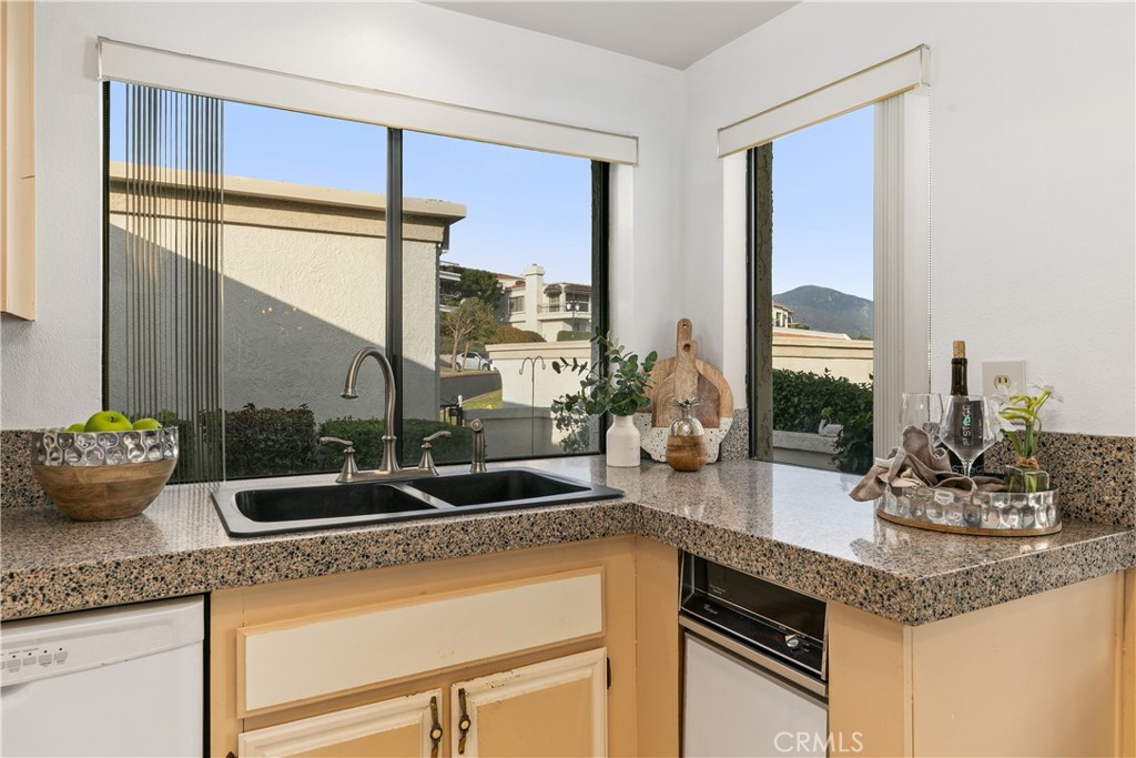 Photo 26 of 40 of 27766 Soller 37 condo
