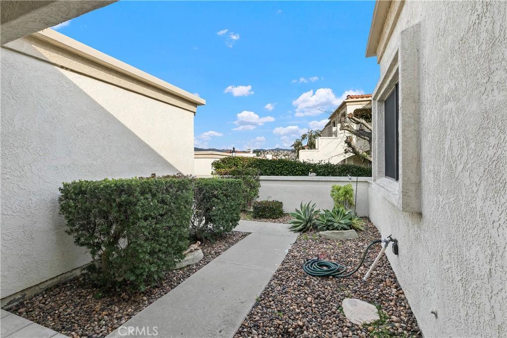 Photo 12 of 40 of 27766 Soller 37 condo