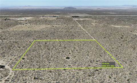Photo of 0 Avenue X 8, Llano, CA 93544 (MLS # IV25069821)