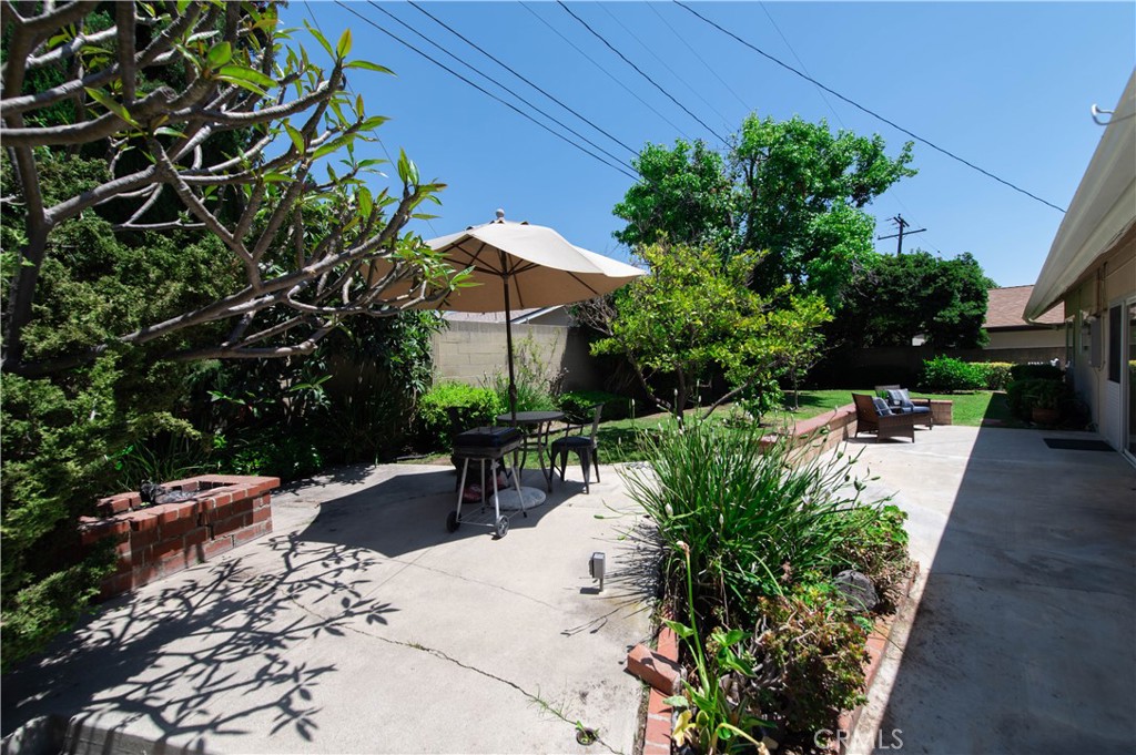 Photo 18 of 20 of 2014 Tuffree Boulevard house