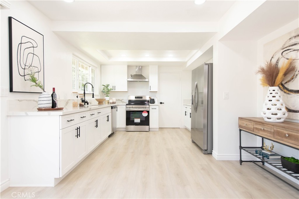 Photo 7 of 20 of 2014 Tuffree Boulevard house
