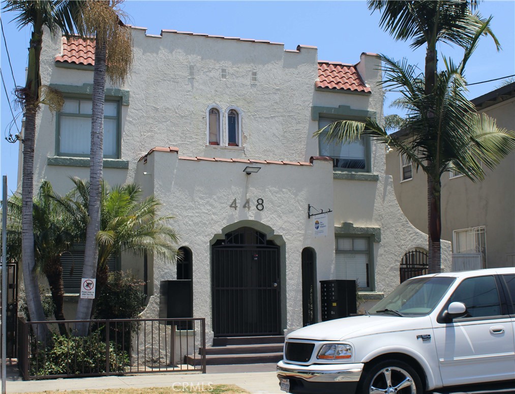 Nestled in one of Southern California's most eclectic and vibrant cities, Long Beach, California, this timeless Spanish apartment building is a true gem. Less than half a mile from the Pacific Ocean, this property boasts 22 charming units, offering a mix of one-bedroom and studio apartments. Located in the heart of the Alamitos Beach and the Downtown area, residents enjoy a dynamic neighborhood characterized by extensive renovations, trendy restaurants, and stylish living spaces. This locale perfectly blends the charm of classic architecture with the allure of modern amenities, making a unique and enriching urban lifestyle. Huge 300-foot-deep lot.