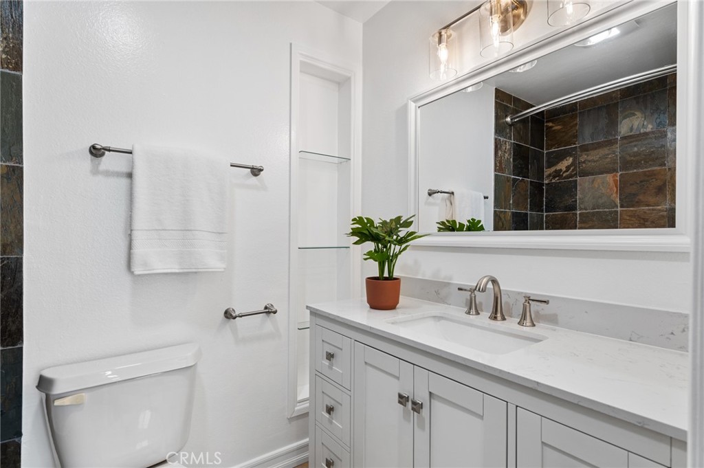 Photo 17 of 41 of 1314 17th Street 22 condo