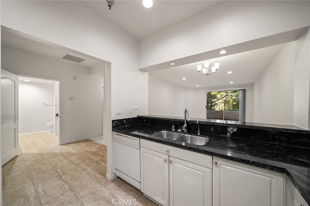 25422 Sea Bluffs Drive 103