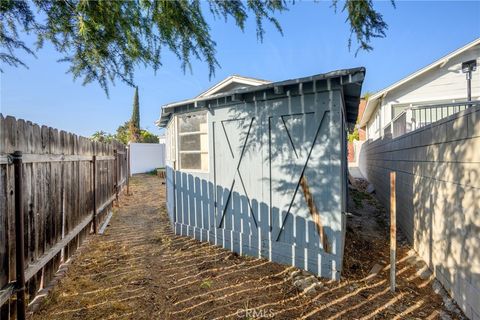 A home in La Crescenta