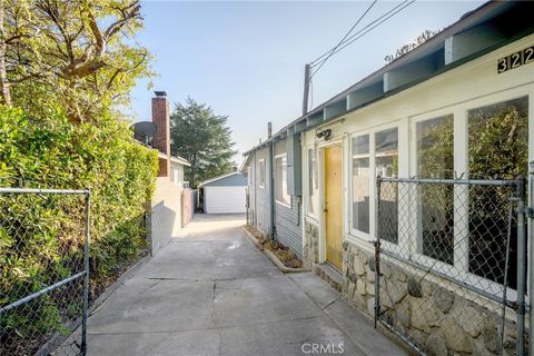 A home in La Crescenta